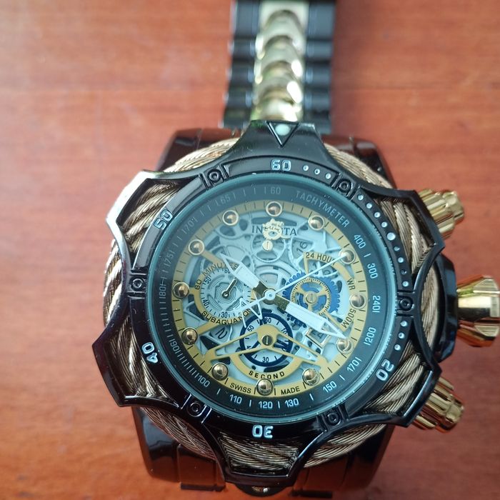 Zegarek kwarcowy invicta