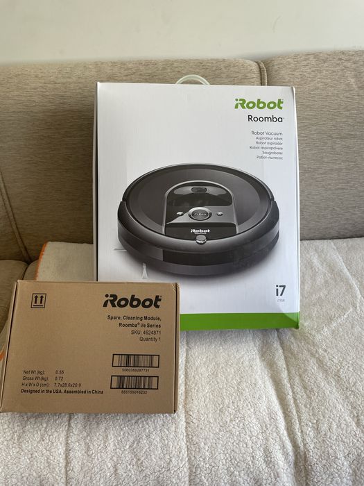 Roomba i7 Usado + Kit de Manutenção Novo (Original iRobot)