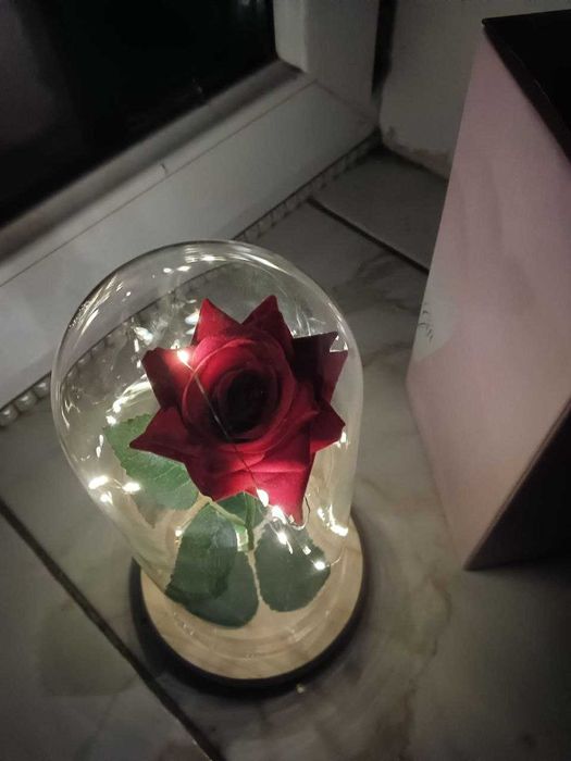 Роза в колбе с подсветкой|Подарок для любимой / мамы / подруги красная