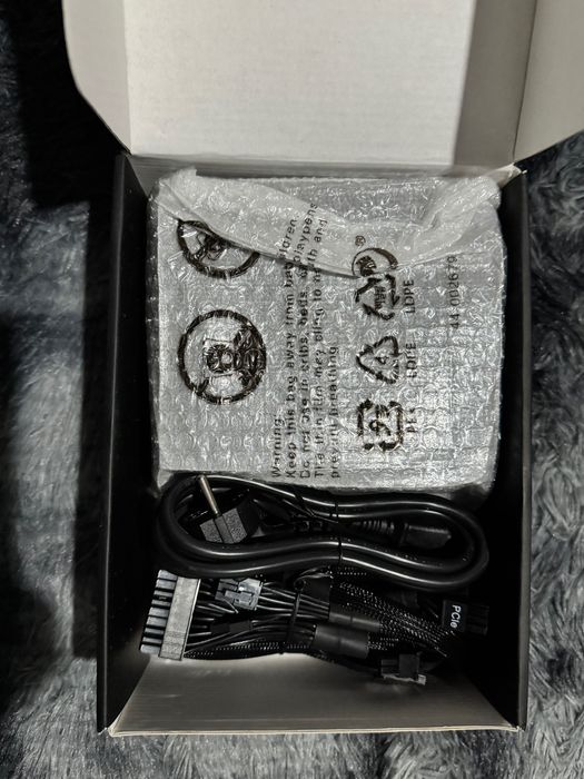 Fonte de alimentação corsair CX750