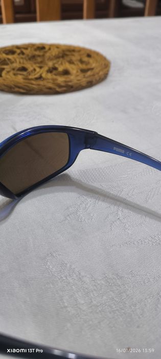 Óculos de sol da Puma