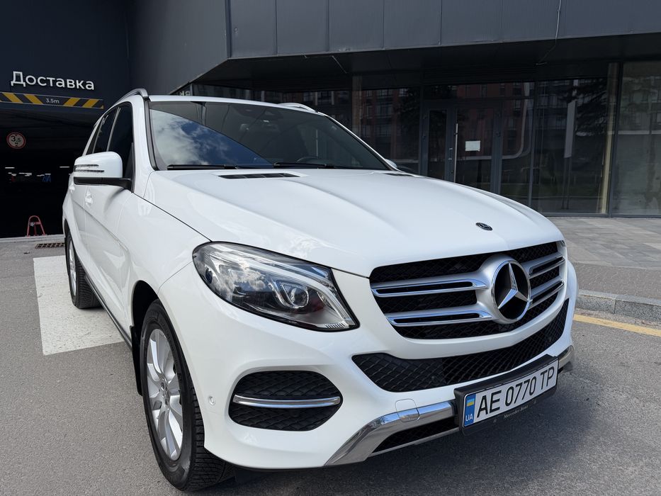 Продам Mercedes-Benz GLE 2017