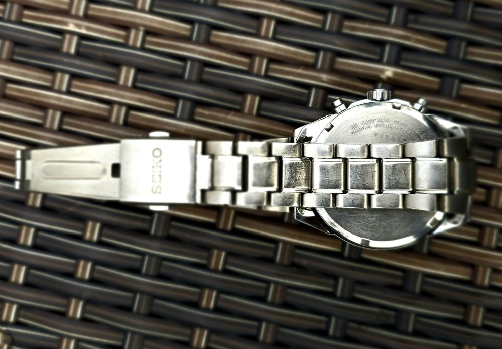Seiko Solar Titanium, zegarek z chronografem