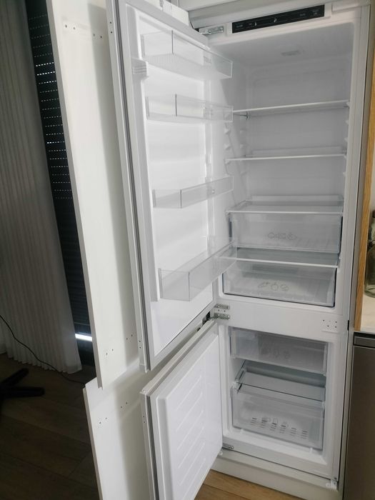 Frigorífico de encastre