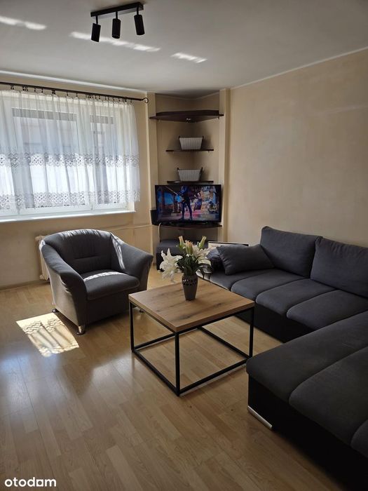 Mieszkanie 3-pokojowe z balkonem w Lesznie