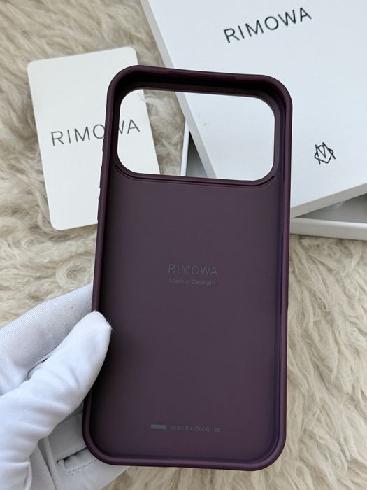 Чехол Rimowa на iphone 17 18 pro max