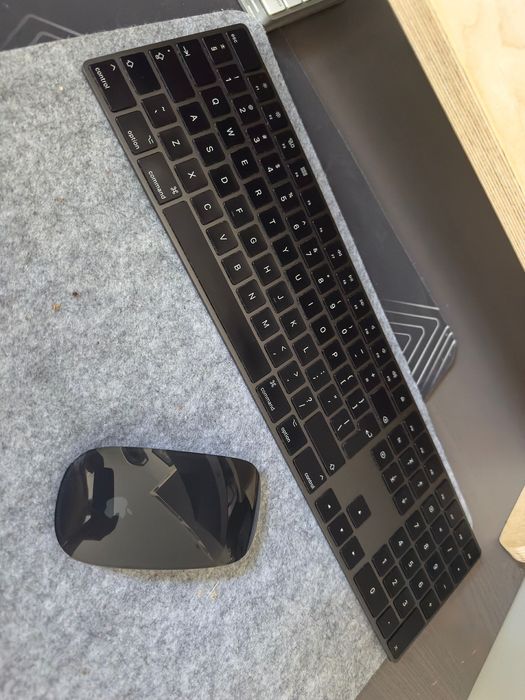 Apple iMac Pro 8 rdzeni 3,2GHz/32G ram/1T SSD - okazja