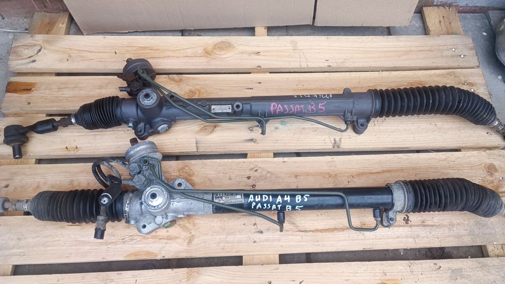 Рульова рейка Passat B 5 Audi A4 пассат Б5 Аудіо А4 8D1422072Q