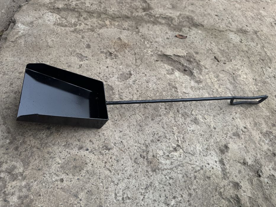 Кочерга и совок печной
