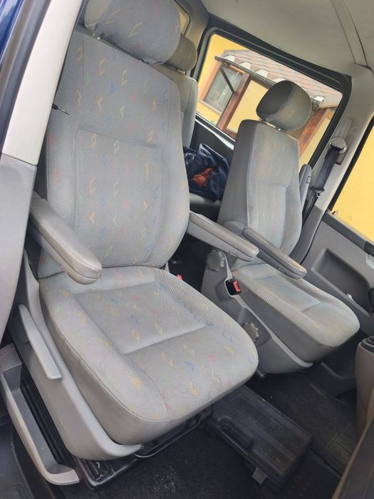 Sprzedam fotel pasażera VW T5