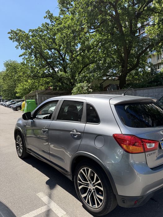 Mitsubishi ASX 2.0 • 2016 рік •газ/ бензин - від Власника