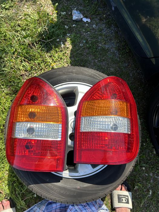 Стопи опель зафіра а комплект