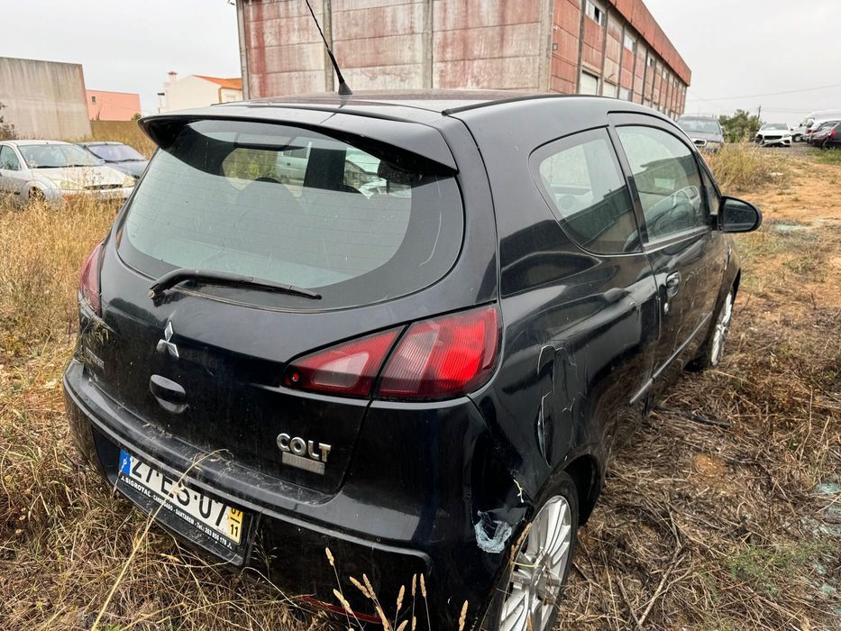 Mitsubishi Colt Gasoleo de 2007 para peças