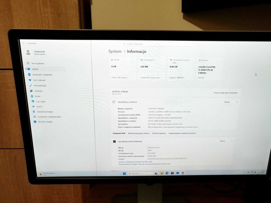 DELL Vostro - Win 11, i5-8500, 8GB RAM, HDD 1TB, zestaw