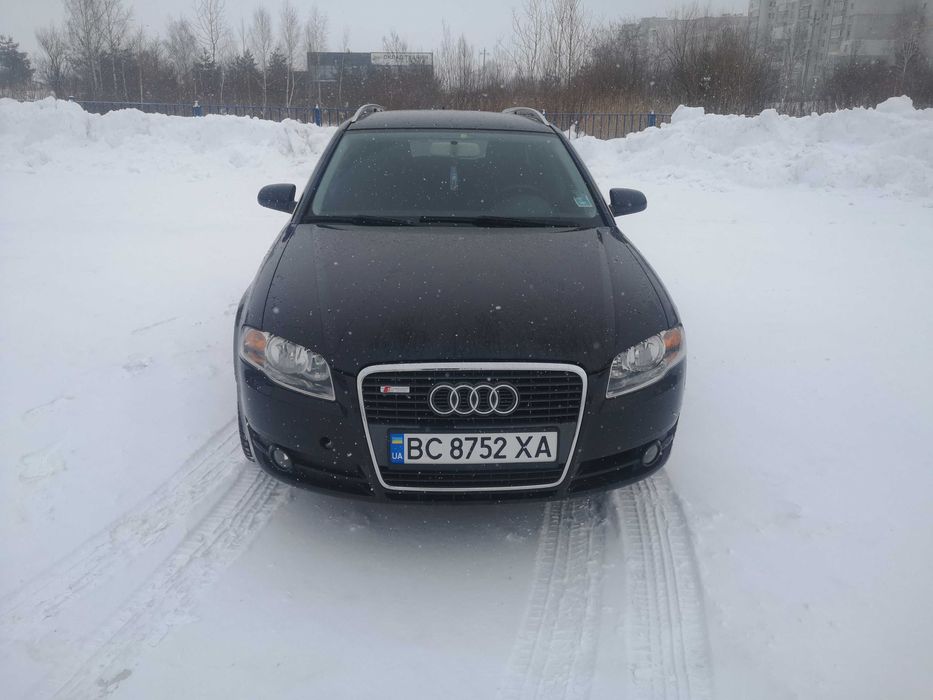 AUDI A4 AVANT S-Line свіжопригнана З ІТАЛІЇЇ!!!