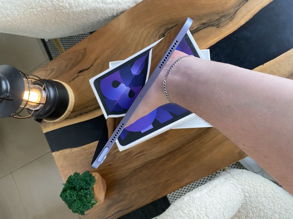 Планшет Apple iPad Air Wi-Fi 256GB Purple (MME63) 2022