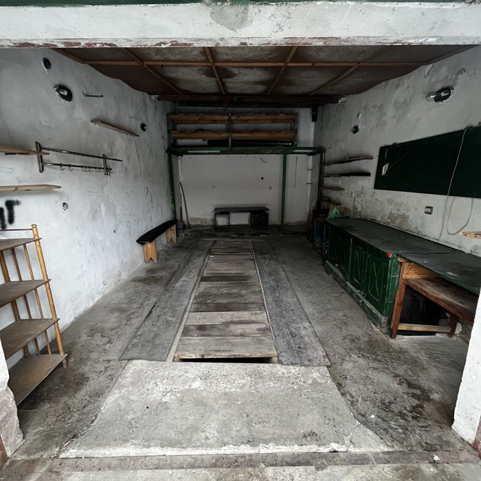 Продається гараж , вулиця Базарна.