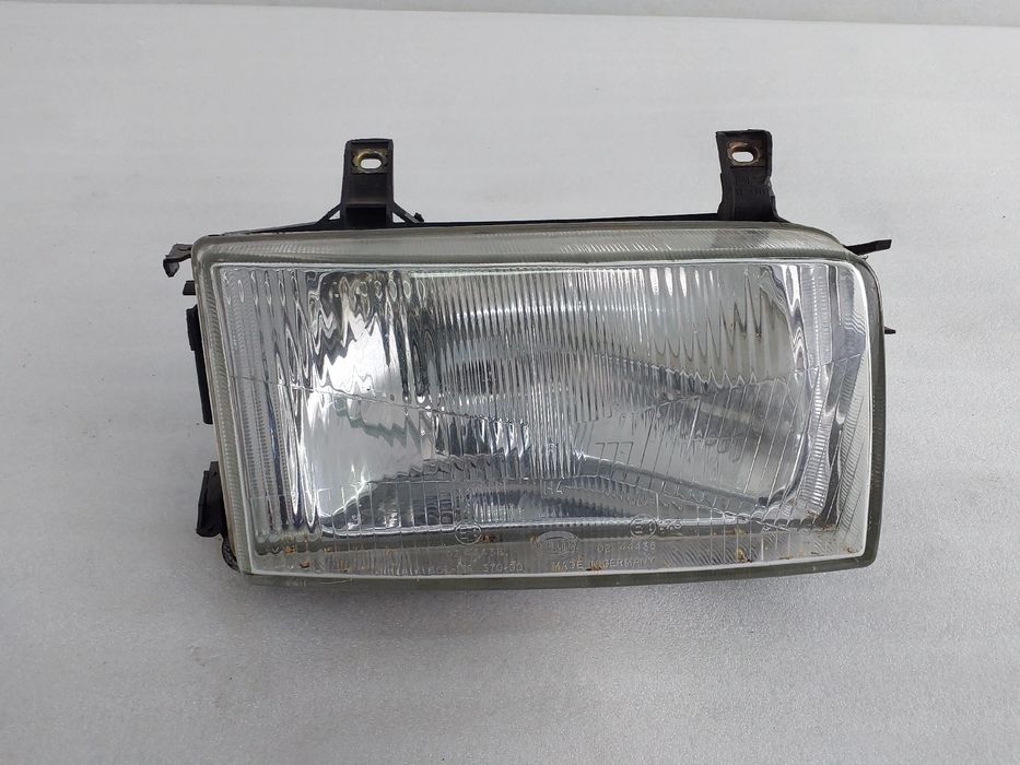 Ótica / farol direita VOLKSWAGEN Transporter IV Chassis Cabina (70XD)