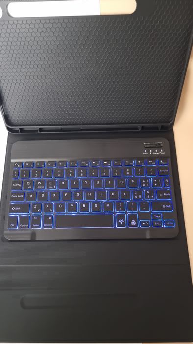 Etui z klawiaturą Bluetooth  do Samsung Galaxy Tab S9 FE 10.9" / Tab S