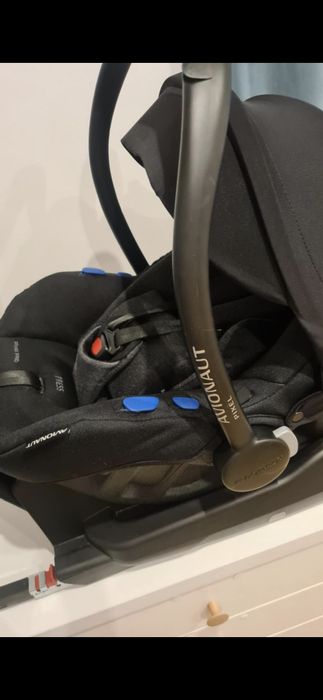 Fotelik Avionaut pixe pro i baza samochodowa