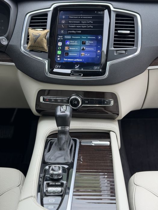Продаж Volvo xc 90 2018року