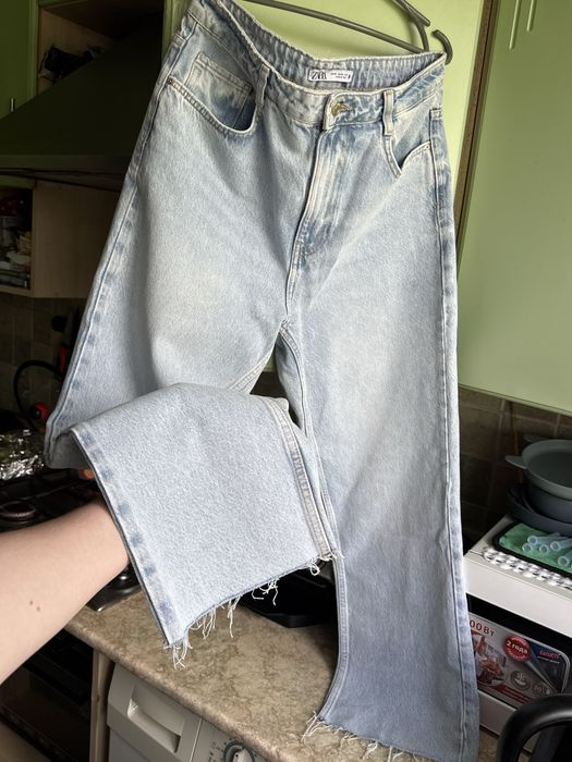 Джинси Zara 42 розмір