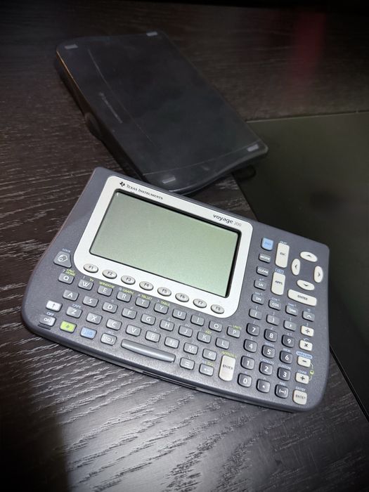 Vendo Texas Instruments Voyage 200