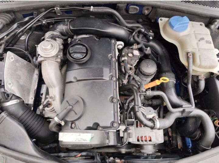 Volkswagen Passat 1.9 tdi 130 cv ASZ para peças ts Material disponível