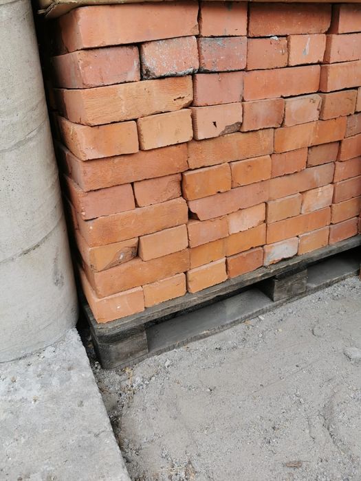 Cegły cegła nowe