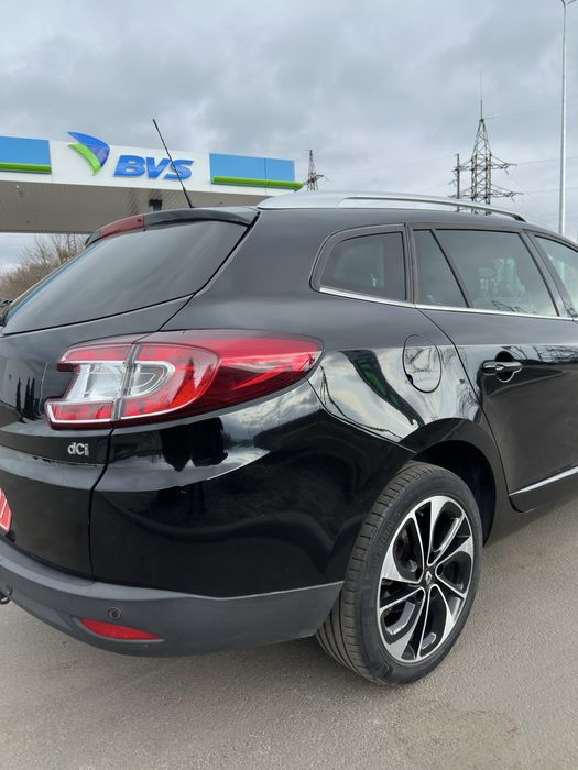 Renault megane 3 Bose рейсталінговий