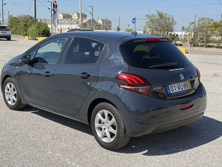 Peugeot 208 Active 1.2 PureTech 82cv — 2018
