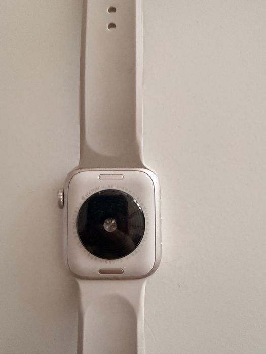 Apple Watch SE 40 mm