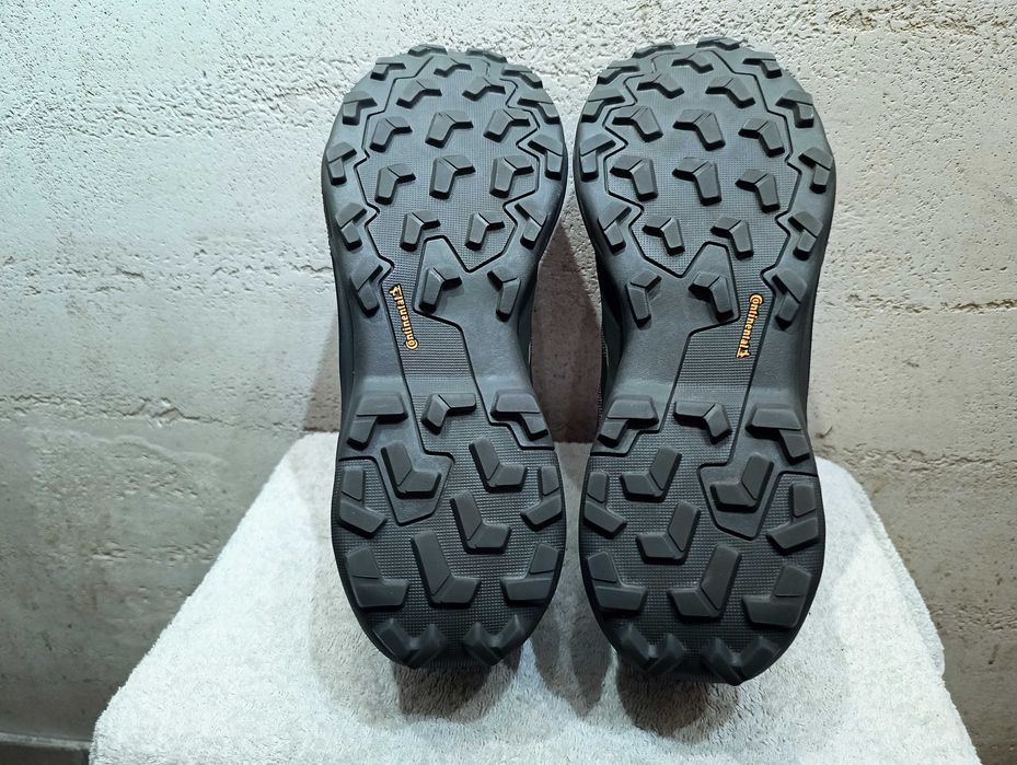 Męskie sneakersy ADIDAS TERREX SKYCHASER AX5 r.46 stan bardzo dobry
