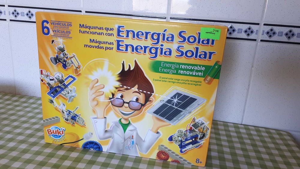 Peças suplentes brinquedo movido por Energia Solar ou Eólica