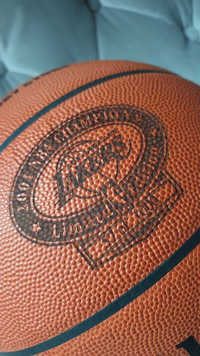 Skórzana piłka NBA SPALDING Official GAME BALL Jordan L.A. LAKERS