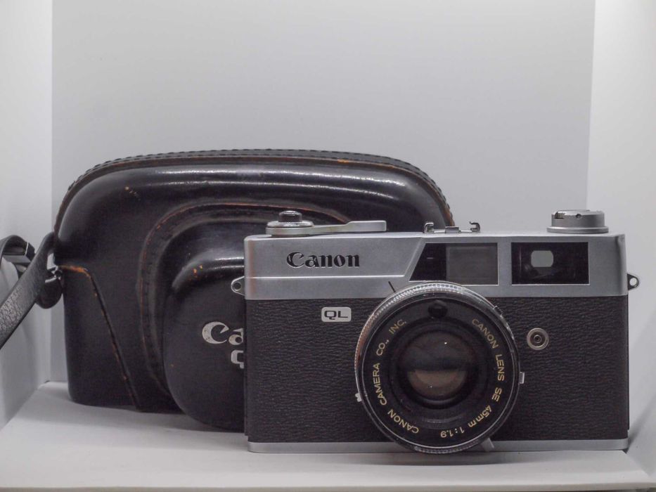 Canon Canonet QL-19