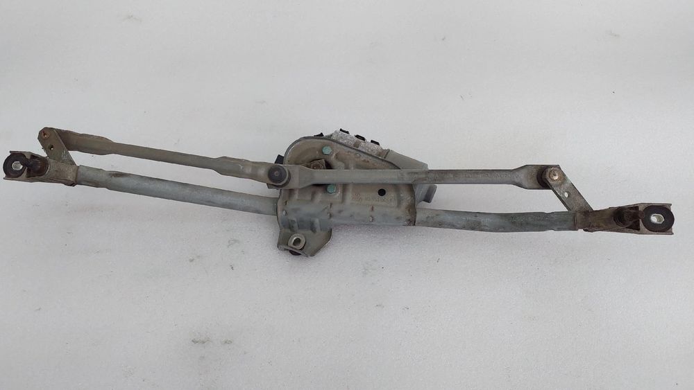 Motor limpa vidros frente VOLKSWAGEN Passat (3B3)