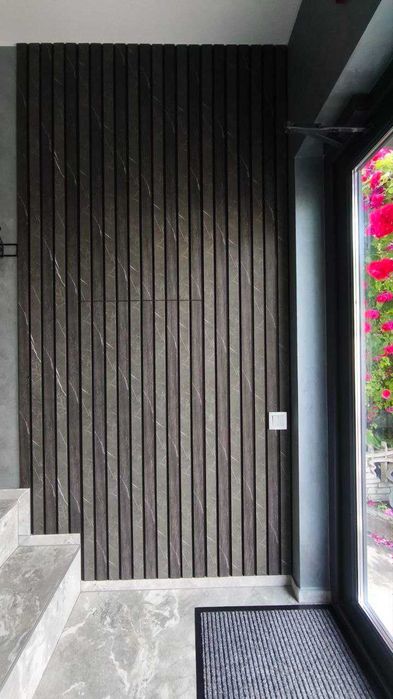 Декоративна пластикова рейка