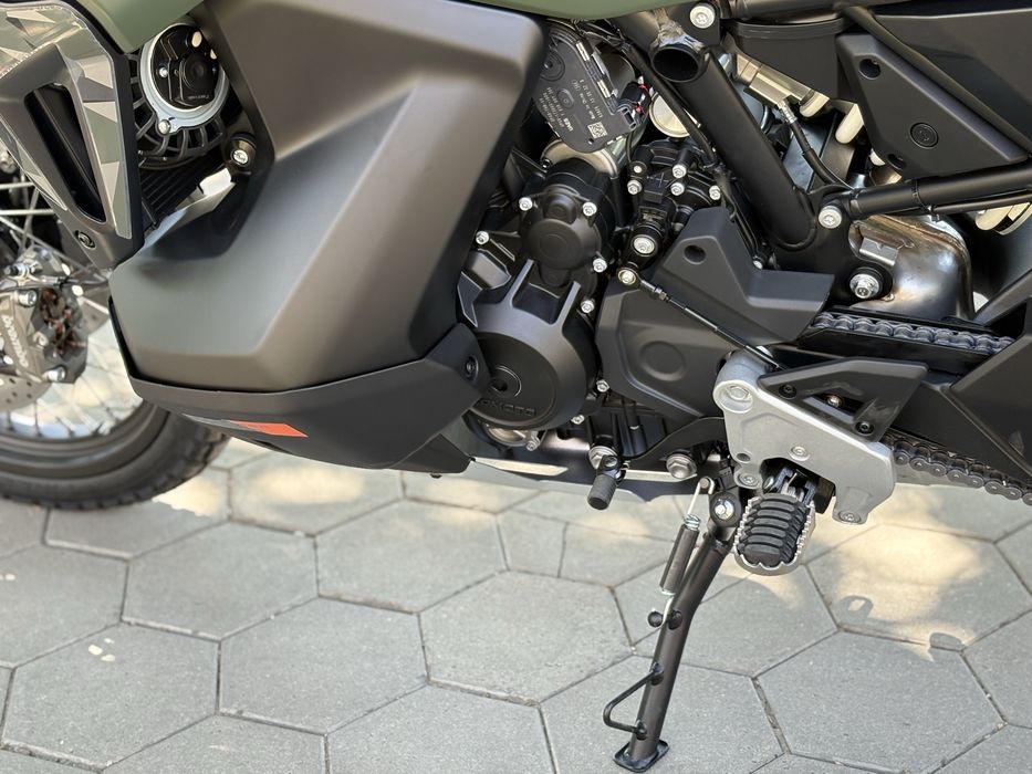 Мотоцикл CFMOTO 1000MT-X