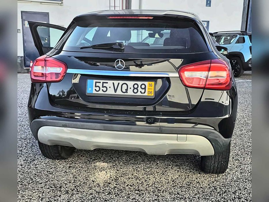 Mercedes-Benz GLA 180 d 109cv 2016 — photo 3