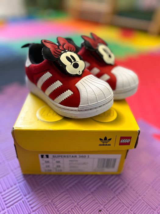 Adidas Disney x Lego кеди для дівчинки (20 розмір)