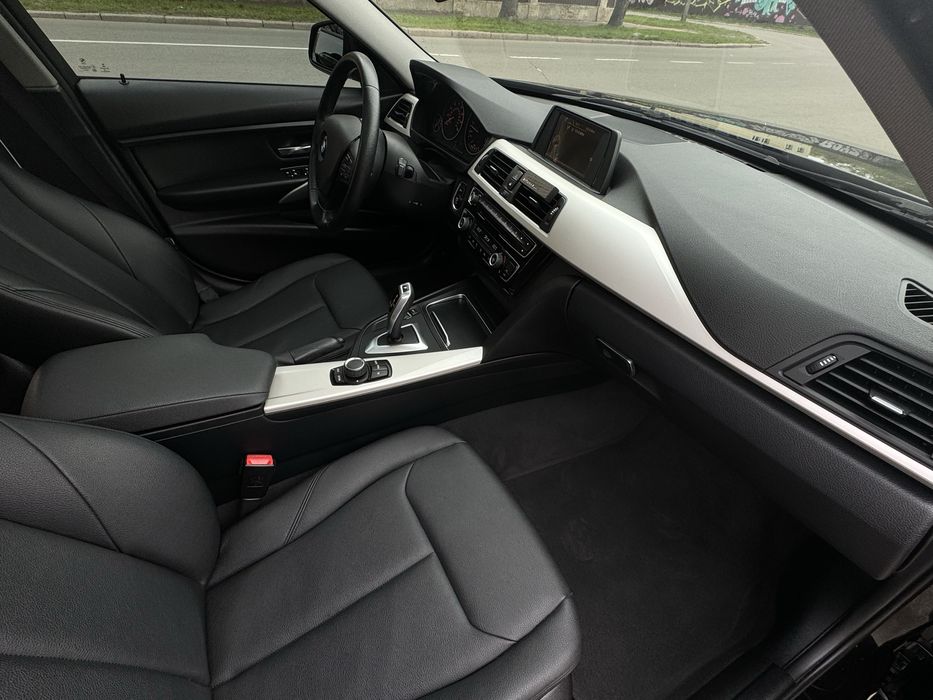 BMW 320i 2.0 бензин 2015 рік не фарбована
