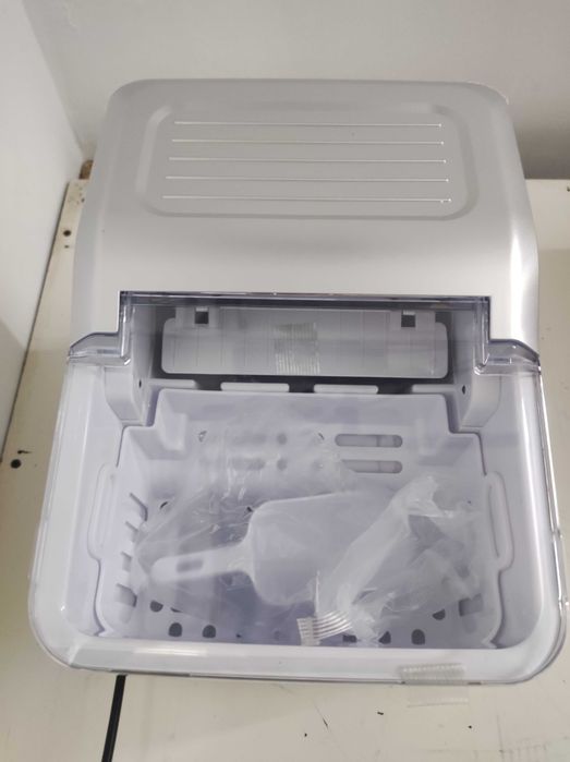 Льодогенератор  ледогенератор льдогенератор Klarstein ChillOut