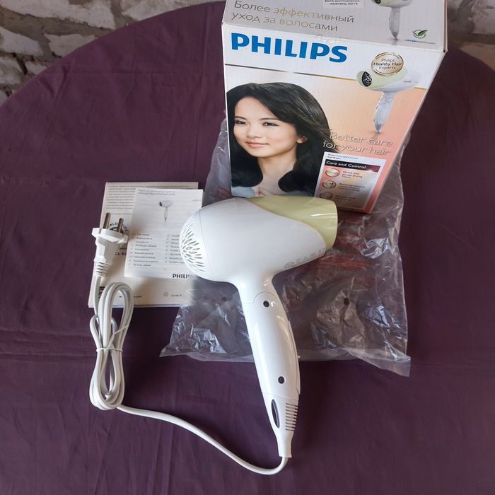 Продам фен Philips HP8115