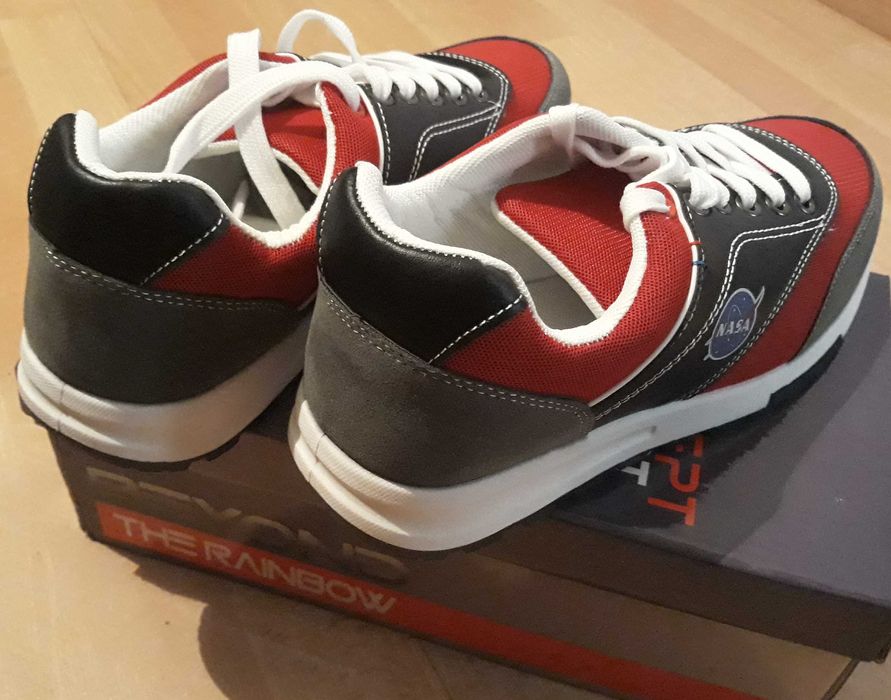 Sapatilhas NASA novas