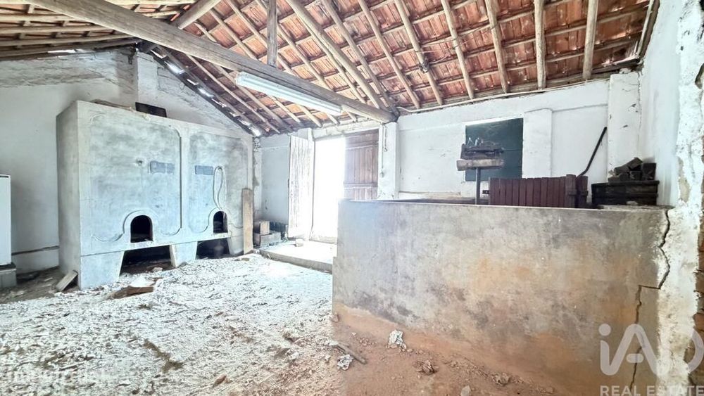 Casa / Villa em Carregueira de 266 m2