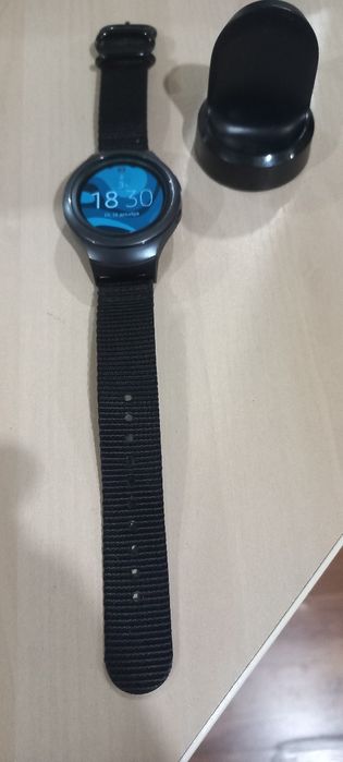 Годинник SAMSUNG Gears2