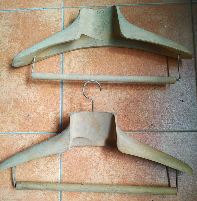 Cabides vintage madeira