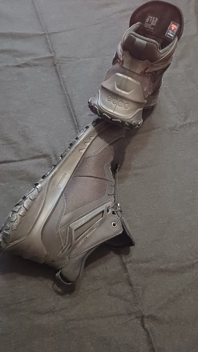 Ботінки  Кросівки ECCO  ULT-TRN Waterproof Michelin -43 розмір