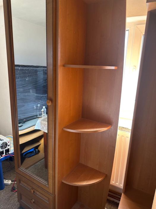Продам прихожу мебель!